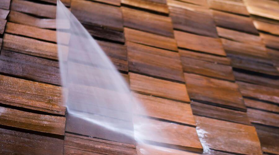 Professional gutter cleaning in Littleton, MA